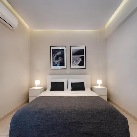 Modern Faliro Flat-3